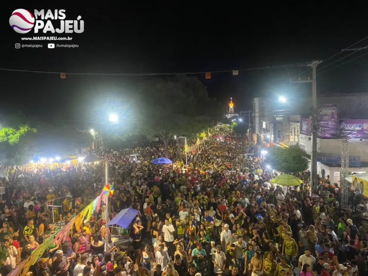 Bloco Bora para Frente faz final apoteótico do carnaval afogadense; confira live e fotos