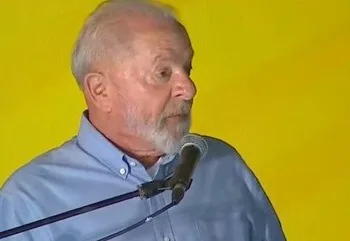 Depois de fala que gerou crise diplomática, Lula volta a dizer que governo de Israel faz genocídio
