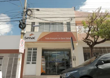 Senac oferta curso gratuito de Florista em Serra Talhada