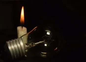 Iguaracy fica sem luz a noite inteira