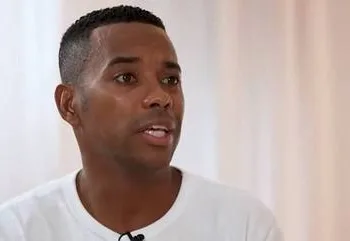 Robinho é preso em Santos por praticar estupro coletivo na Itália