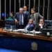 Senado aprova PEC que criminaliza porte de qualquer quantidade de droga