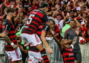 Flamengo volta a vencer o Nova Iguaçu e é campeão carioca