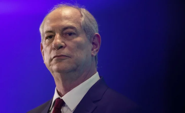 Ciro Gomes chama senadora petista de “assessora de assuntos de cama”