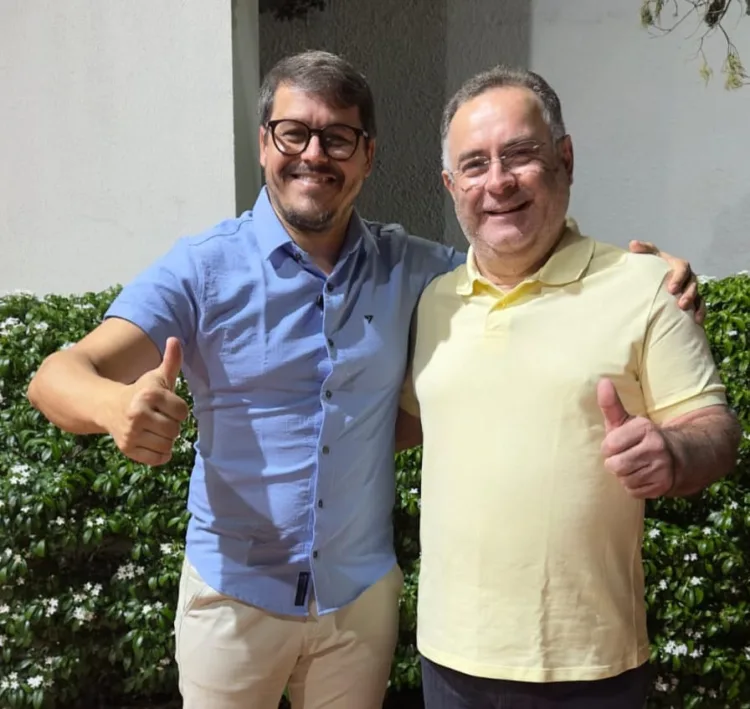 Delegado Israel anuncia apoio a Zeca Cavalcanti