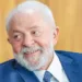 Lula toma vacina da gripe e provoca: “não vira jacaré”