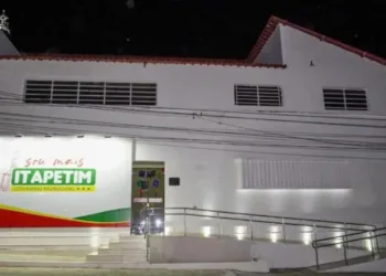 Salário de abril dos servidores municipais de Itapetim já está disponível para saque