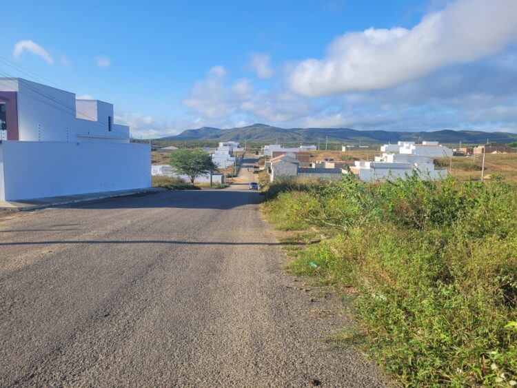 Vereador Douglas Eletricista comemora criação de novo bairro em Afogados