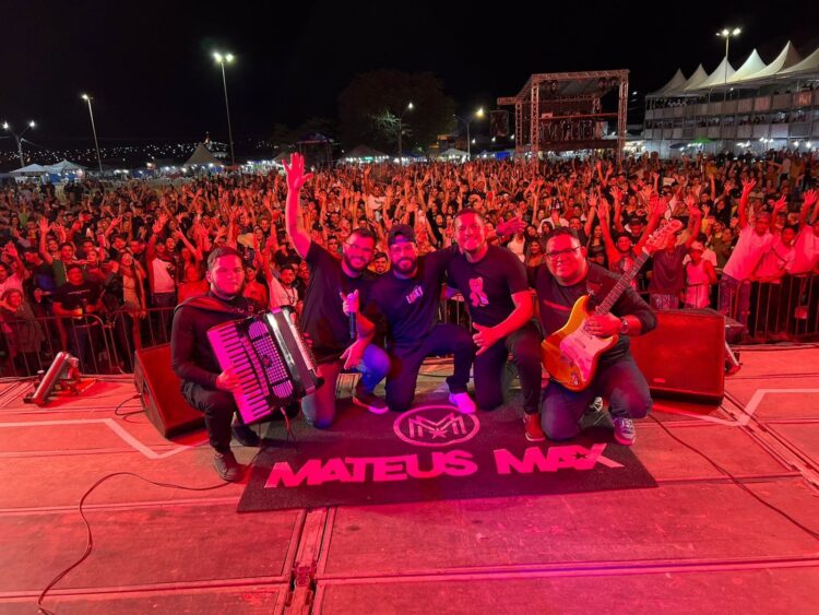 Pajeunautas elegem Mateus Max a melhor atração do 1º dia da Expoagro 2024