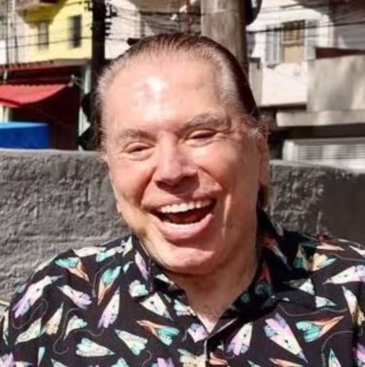 Silvio Santos está internado em São Paulo com H1N1