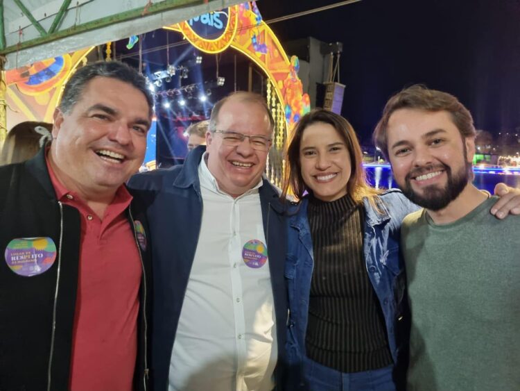 Danilo Simões participa da abertura do Festival Pernambuco Meu País em Triunfo ao Lado de Raquel Lyra