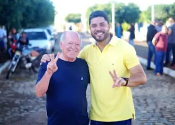 Candidatos a Prefeito e Vice, Dr. Pedro Alves e Marquinhos Melo (PSDB), iniciam campanha com grande adesivaço em Iguaracy e Jabitacá