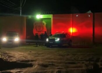 Deolane Bezerra chega à Colônia Penal Feminina de Buíque, presídio com “canibais de Garanhuns”