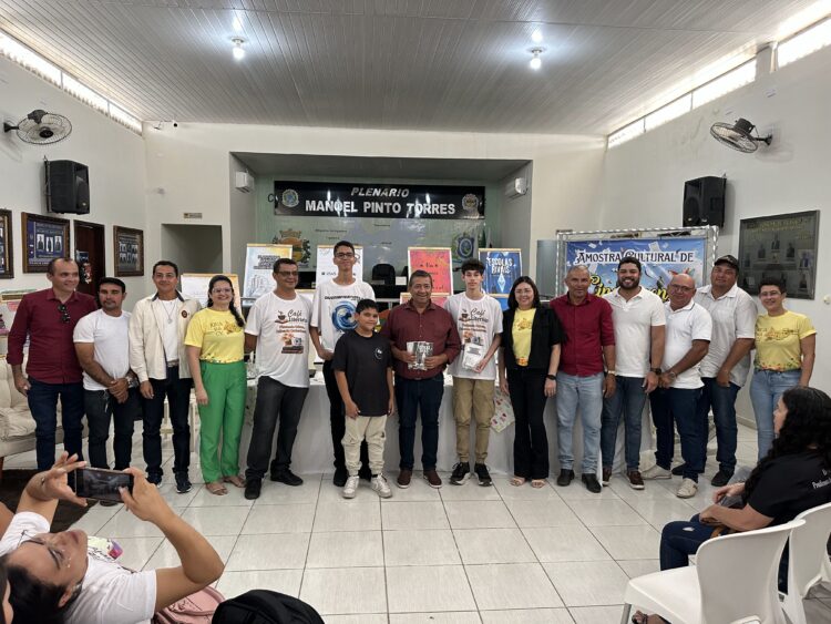 Iguaracy celebra a cultura: Amostra Cultural de Linguagens e Literatura na Câmara Municipal