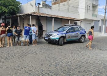 Homem é executado à tiros dentro de restaurante em Santa Terezinha