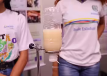 Estudantes de escola pública de Carnaíba desenvolvem filtro sustentável e são finalistas em prêmio da Samsung