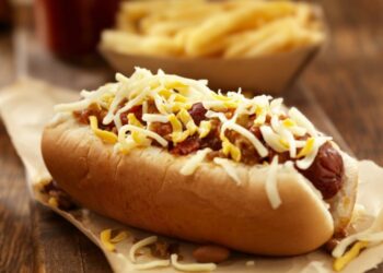 Comeu um cachorro-quente? perdeu 36 minutos de vida, diz estudo