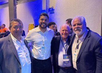 Dr. Pedro Alves, Marquinhos e Zeinha participam de reunião com Raquel Lyra