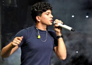 Iguaracy recebeu Léo Foguete em uma sexta-feira histórica na praça Antônio Rabelo