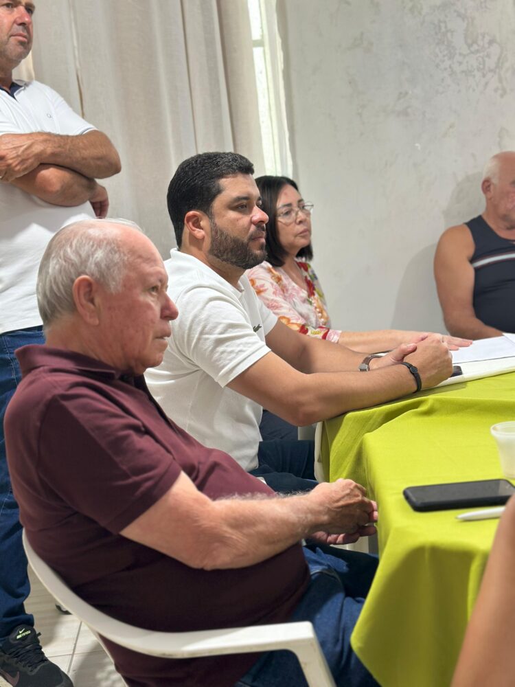 Prefeitura de Iguaracy realizou reunião com motoristas do transporte escolar do município