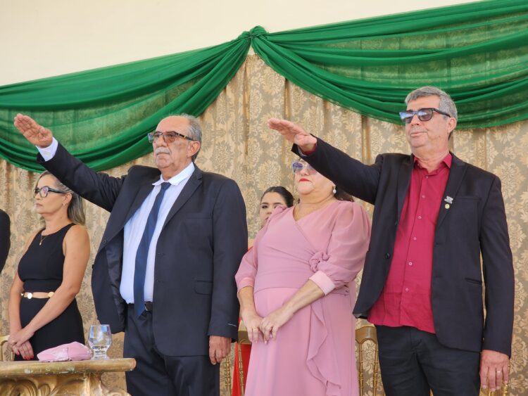 Luciano Torres, Djalma e vereadores tomam posse na cidade de Ingazeira