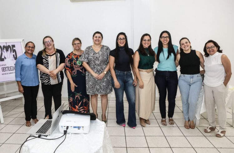 Secretaria de educação promoveu reunião com novos gestores escolares em Afogados