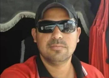 Caminhoneiro morre e filho fica ferido em acidente na PE 275, em São José do Egito