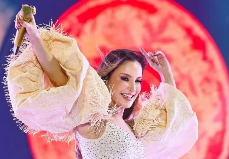 MP dá 15 dias para Claudia Leitte explicar suposto racismo religioso. Cantora substituiu “Saudando a rainha Iemanjá” por “Eu canto meu Rei Yeshua” em letra de música
