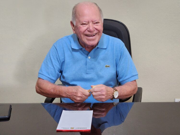 Prefeito Dr. Pedro Alves reforça convite para a sequência da Festa de Janeiro em Iguaracy