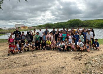 Colônia de Férias em Iguaracy: Sucesso garantido com diversão e aprendizado para as crianças!.