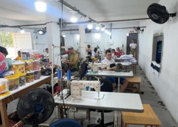 Prefeita Aline Karina anuncia chegada de novas máquinas e ampliação da fábrica de costura em Itapetim