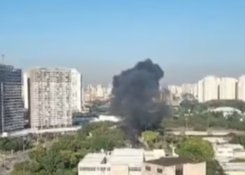 Aeronave cai em avenida da zona oeste de São Paulo