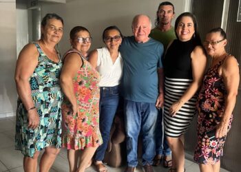 Prefeito de Iguaracy Dr. Pedro Alves visita casa de apoio em Recife