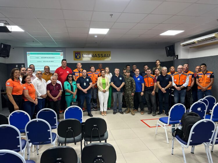 Iguaracy participou de encontro com coordenadorias municipais de Proteção e Defesa Civil em Serra Talhada