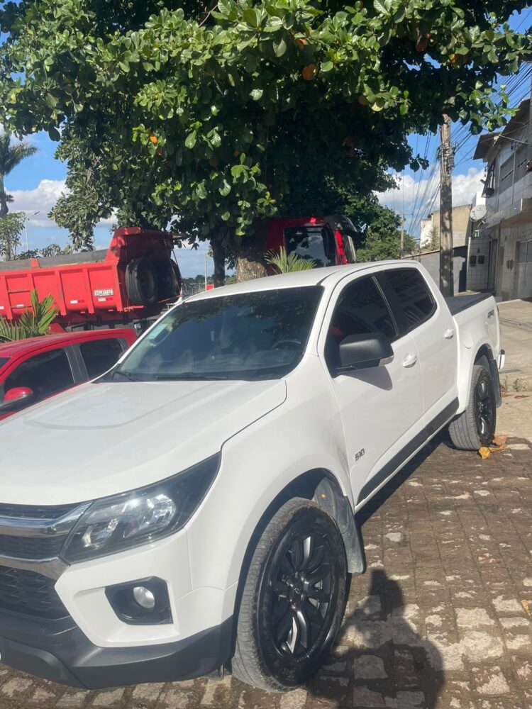 Bandidos armados realizam assalto em Afogados