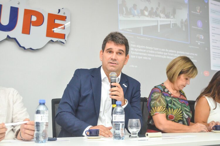 Marcelo Gouveia é reconduzido à presidência da Amupe