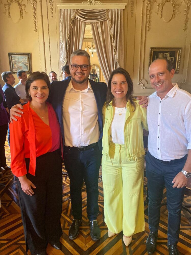 Prefeito Diógenes Patriota participa de almoço com a governadora Raquel Lyra no Palácio do Governo