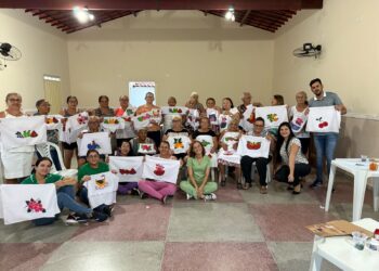 Governo Municipal da Ingazeira promoveu oficina de pintura para idosos