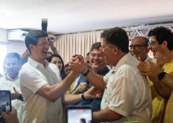 João Campos sinaliza apoio ao nome de Adelmo Moura como representante do Pajeú na Assembleia Legislativa em 2026