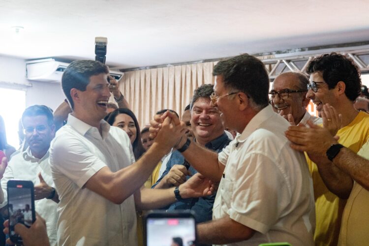 João Campos sinaliza apoio ao nome de Adelmo Moura como representante do Pajeú na Assembleia Legislativa em 2026