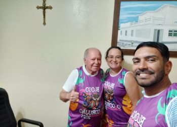 IRAJAÍ: Dr. Pedro Alves destaca importância cultural ao receber representante do Bloco Corujão na Prefeitura de Iguaracy