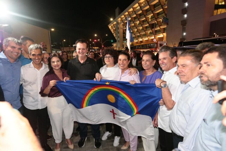 Raquel Lyra se filia ao PSD e será a presidente estadual do partido