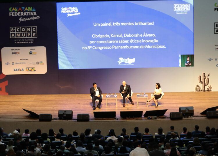 Amupe encerra 8º Congresso de Municípios com debate sobre inteligência artificial na gestão pública