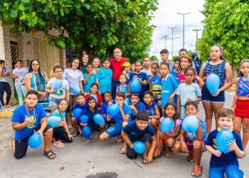 Caminhada pelo Dia Mundial do Autismo mobiliza Carnaíba em um ato de conscientização e acolhimento
