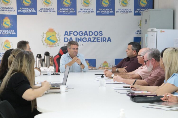Gestores de Gravatá vieram a Afogados conhecer sucesso da feira de empreendedorismo