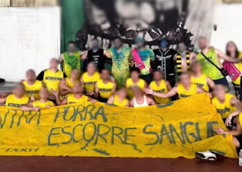 Faculdade expulsa 12 alunos por faixa com alusão a estupro; Saiba detalhes