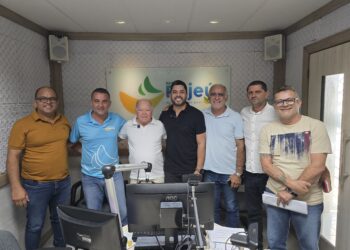 Prefeito Dr. Pedro Alves presta contas à população de Iguaracy