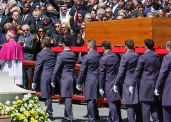 Papa Francisco é sepultado neste sábado em Roma