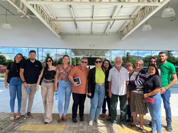 Itapetim participa do lançamento do Programa Pernambuco Artesão em Serra Talhada