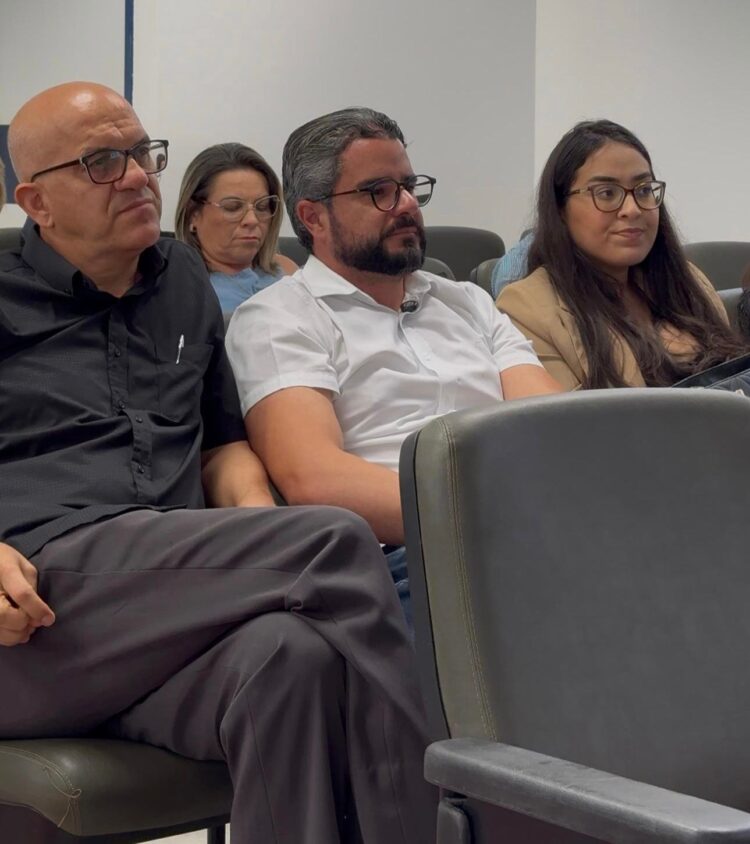 Arcoverde sedia encontro com o Ministério da Saúde para assegurar a cobertura integral do SAMU 192 na III Macrorregião de Saúde de Pernambuco.